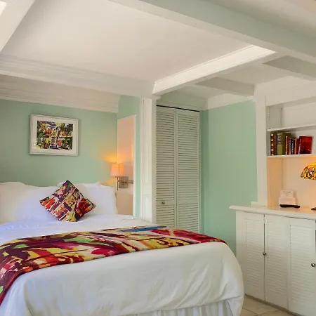 Authors Key West Guesthouse-3