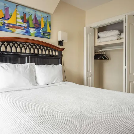 Sea Breeze -Great Location!-3